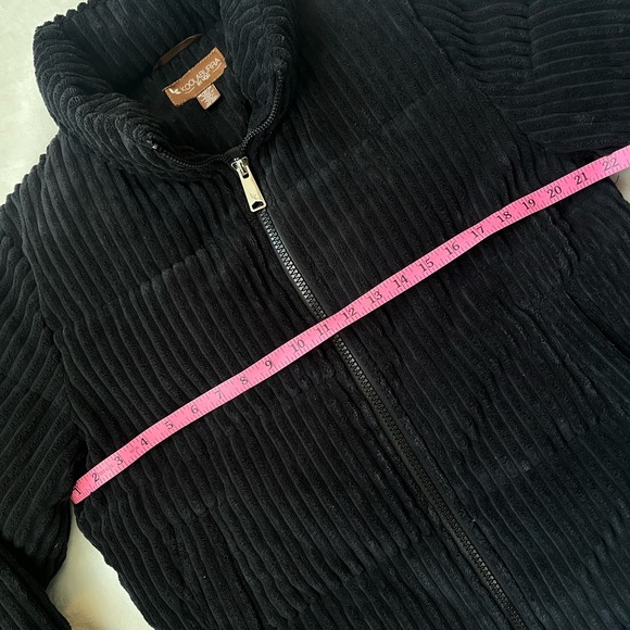 SOLD - Picture 6 of 11